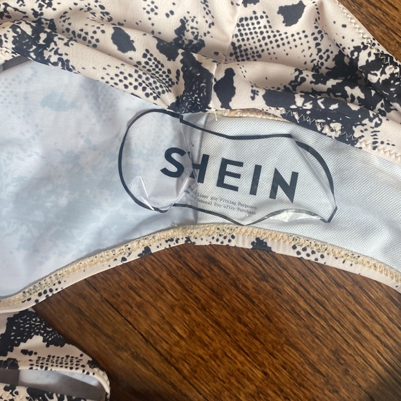NWOT Shein snakeskin print swim bottoms - Picture 4 of 4